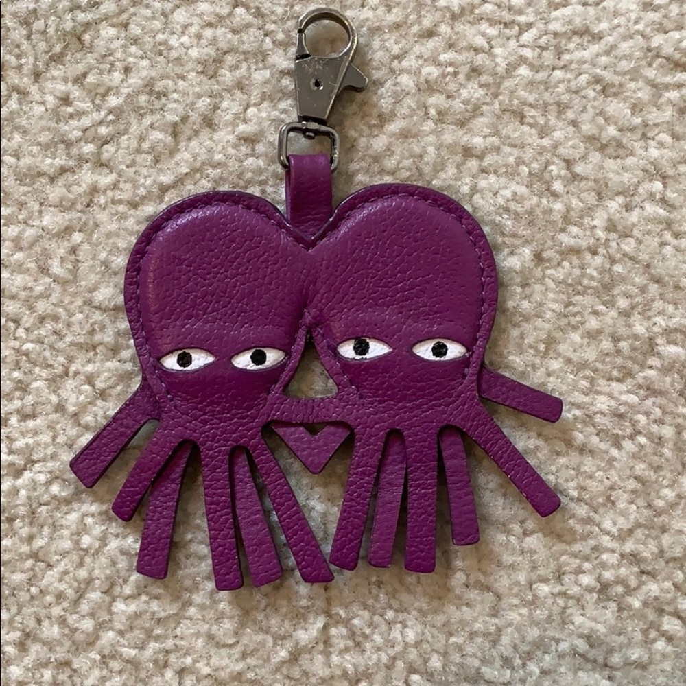 Min & Mon keychain